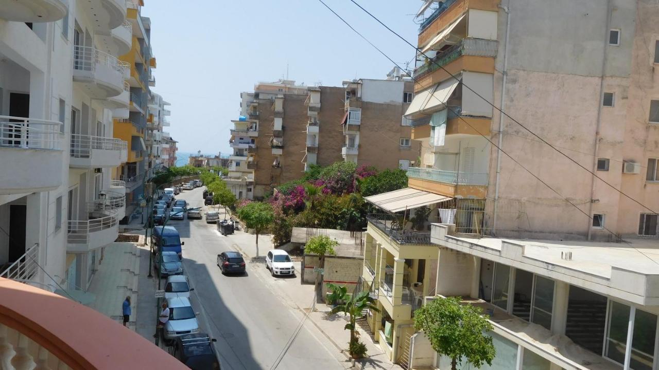 Apartment Urania_1 Sarande Bagian luar foto